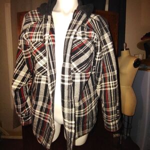 Zara Unisex Plaid Button Down Jacket in Black/ Red Checkered